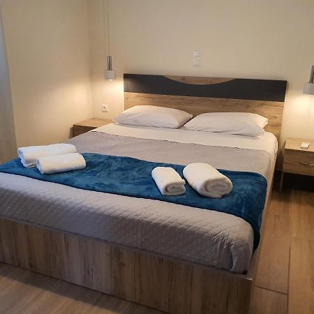 Island View Apartments Moudhros Экстерьер фото