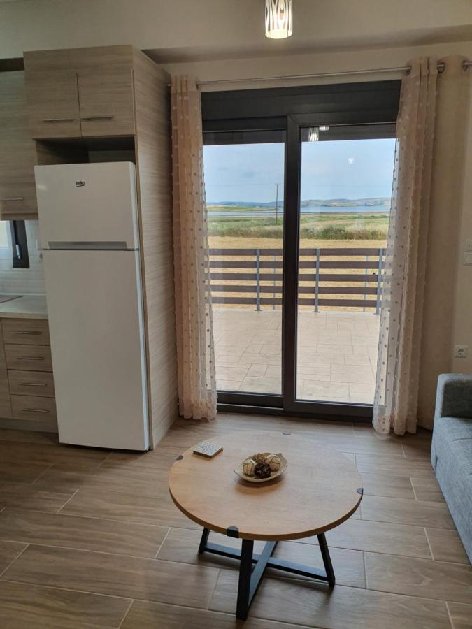 Island View Apartments Moudhros Экстерьер фото
