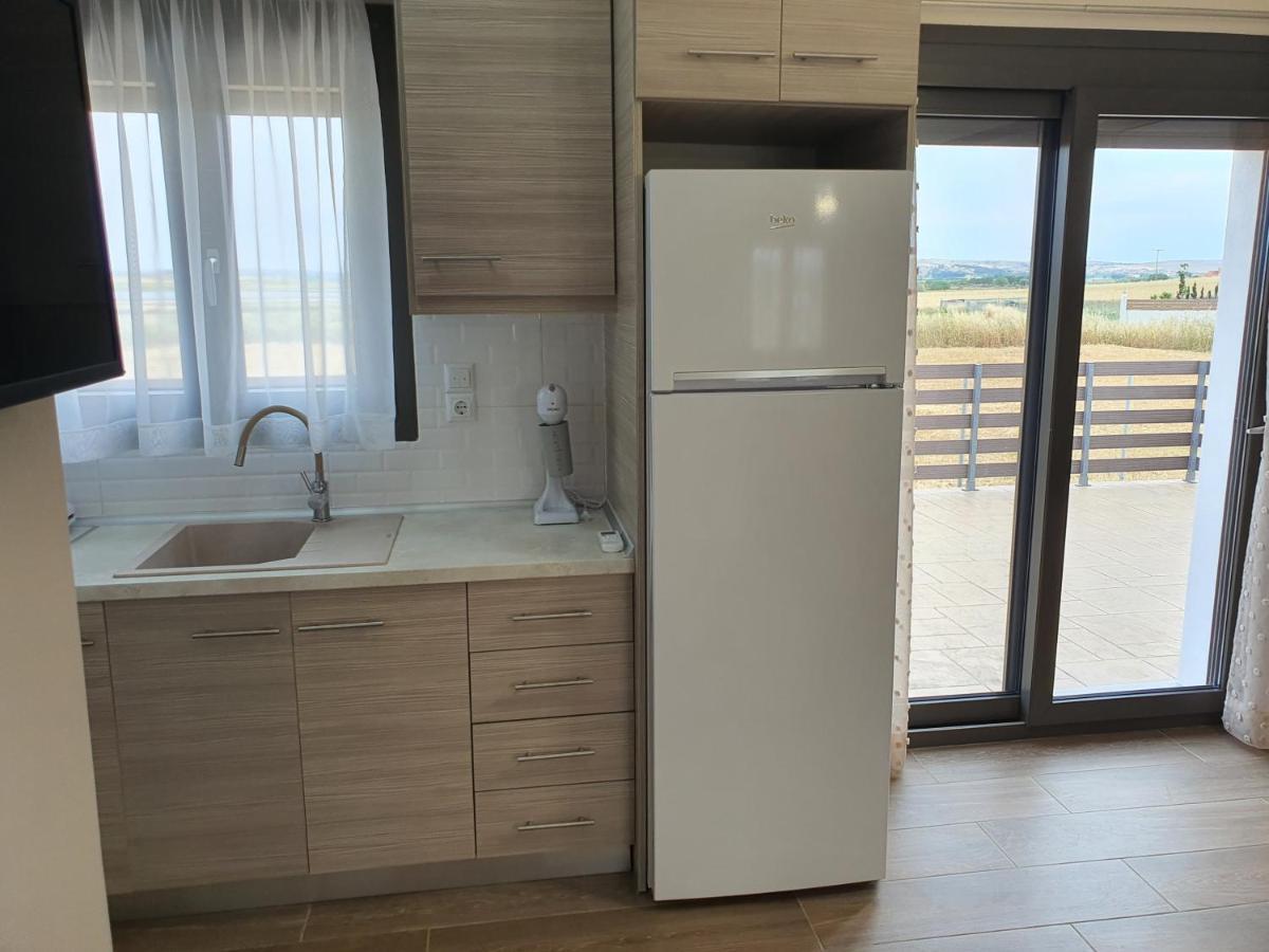 Island View Apartments Moudhros Экстерьер фото