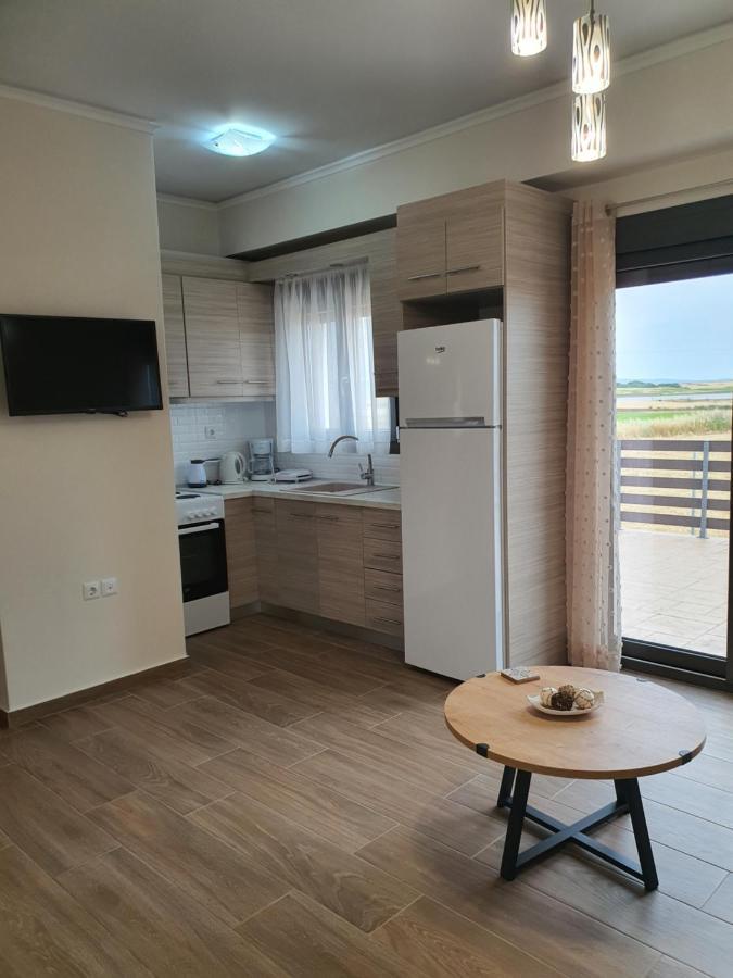 Island View Apartments Moudhros Экстерьер фото